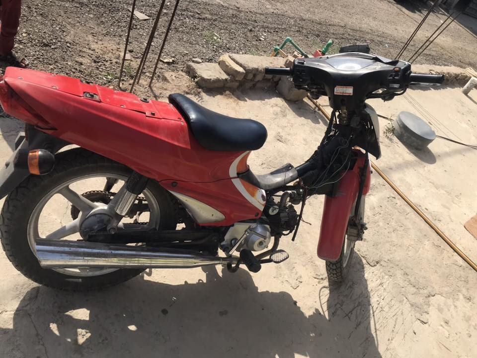 دراجة سيرفز البيع بسعر ٣٠٠ وبيه مجال  مكاني بغداد  رقم الهاتف ***********
