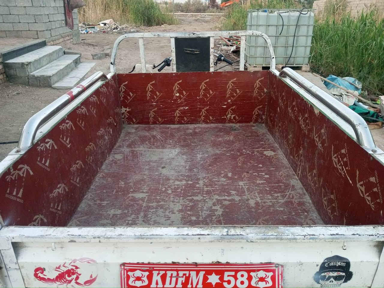 السلام عليكم ستوته للبيع موديل 13 اوراق محرك 26 اول تبديله دهن سعر 1,3500 ناصريه مركز مكلف بالنشر ***********
