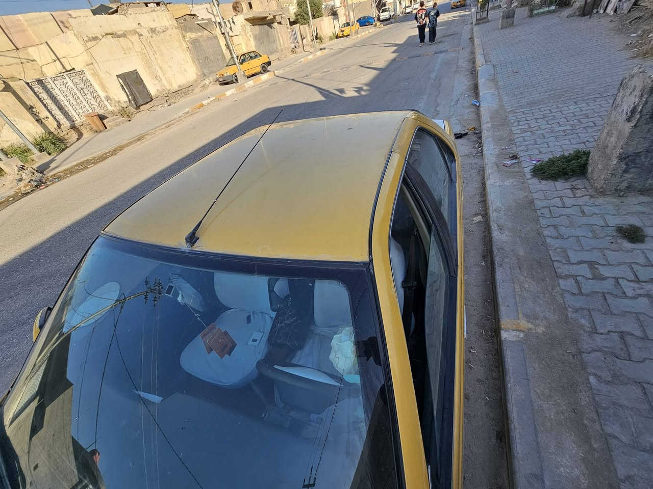 بيجو بارص ١٥ رقم بغداد
مالكها ديوانية بيها نواقص بسيطه 
تخم تاير جديد حداديه ٧٠ %١٠٠ 
نقصها كمبريسر تبريد وبور ستيرن 
مراوس بسايبا  موديل ١٥ .١٦ 
***********
