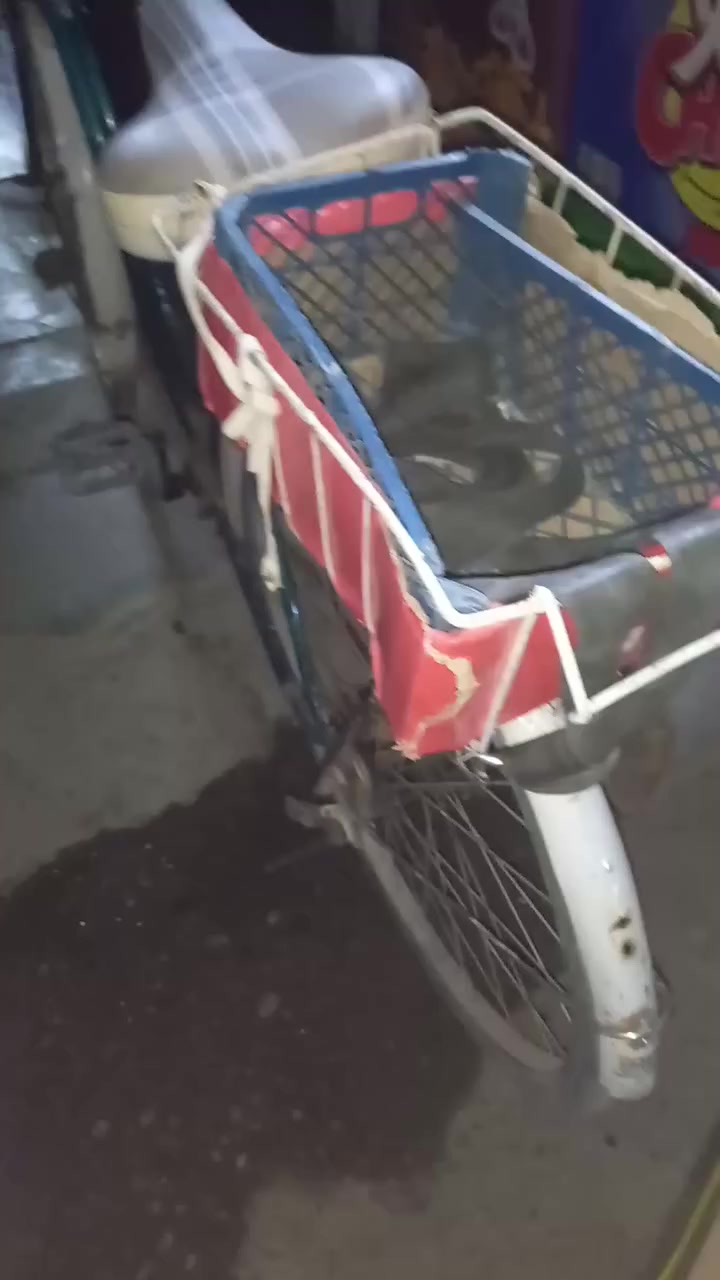 للبيع السعر ٣٥ الاتصال *********** مكاني بغداد تقاطع درويش
