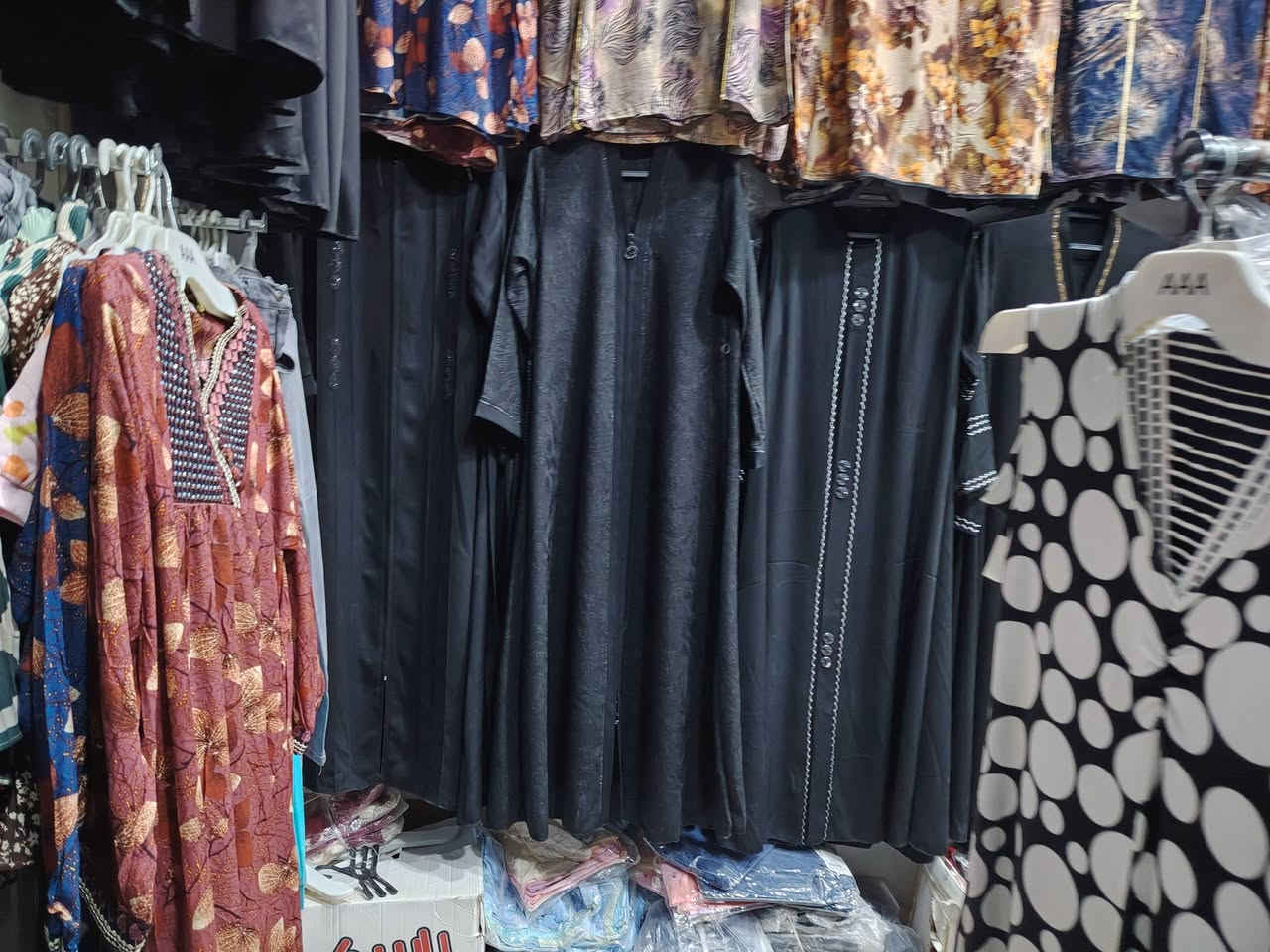 وصول أكثر من ٥٠موديل من العبي
قياس L xLxxL XxxL 4xL
العنوان الأنبار هيت شارع الجري مجاور محمد الكبيسي للغذائية قرب النافورة


**إذا كنت صاحب هذا الإعلان وتريد حذفه لأي سبب، رجاءا أرسل رسالة إلى الدعم الفني**