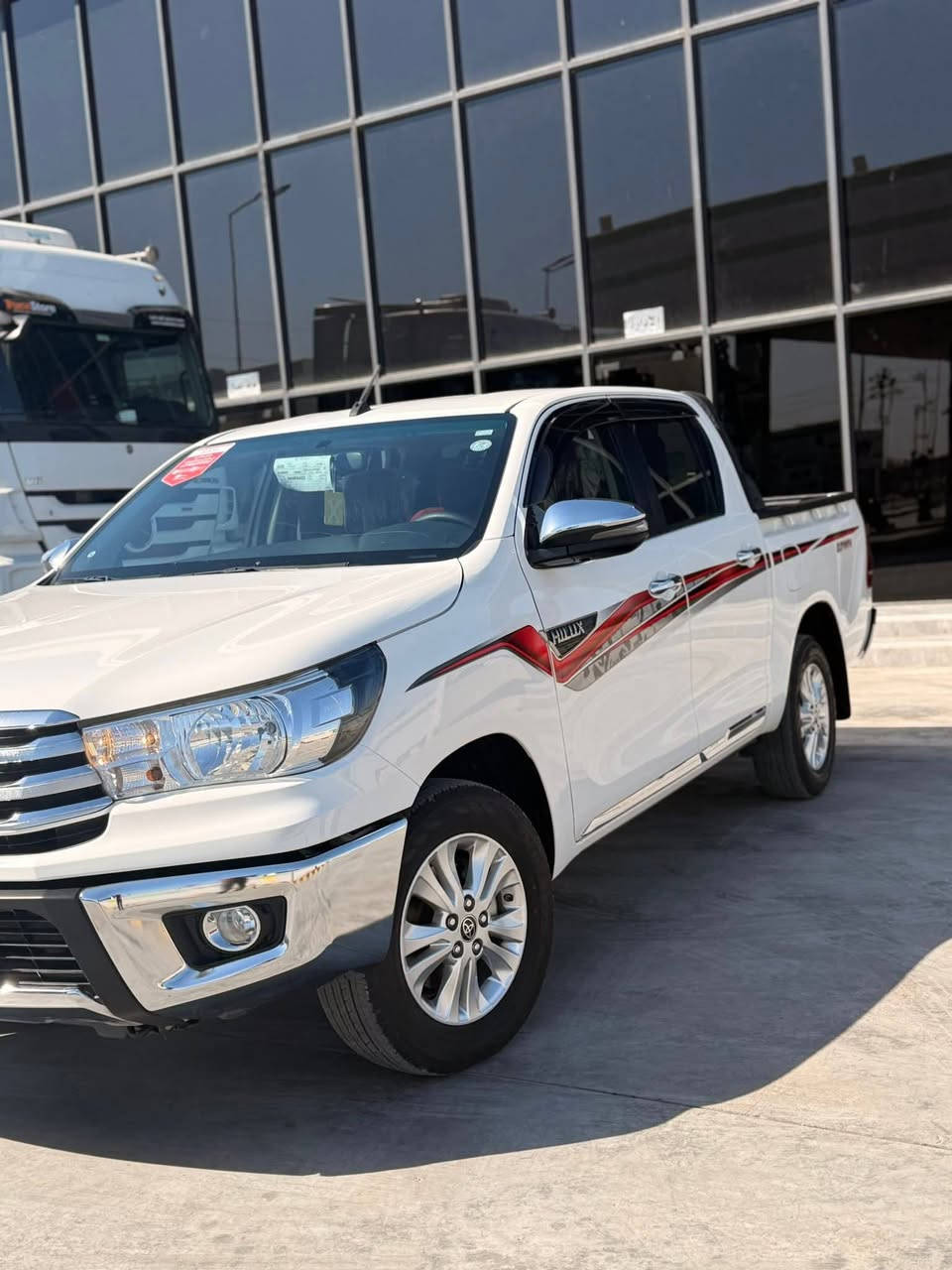 سلام عليكم
تيوتا2025 ✅✅

ساز✅

اوتو ماتيك

قطعتين تبريد

شاحن وايرلس 

كأمره خلفيه

حساسات 

بصمه

رقم اربيل

ماشيه10

كفاله عامه

علا وضع الشركه✅✅

مكان واسط صويره

***********
