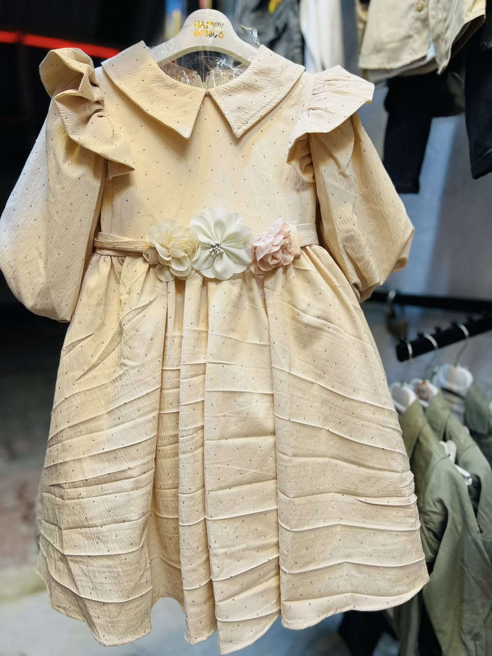 فستان بناتي قطعة ماركة 👗
قياسات من عمر 6سنوات الى 9
عنوان المحل ناحية القيارة سوق الملابس مقابيل تجهيزات الليث 📍

يوجد خدمة توصيل داخل وخارج ناحية القيارة 🛵


**إذا كنت صاحب هذا الإعلان وتريد حذفه لأي سبب، رجاءا أرسل رسالة إلى الدعم الفني**