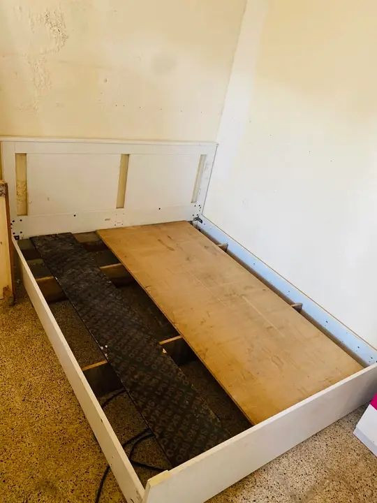 غراض منزليه للبيع باسعار مناسبه التواصل على الخاص عنوان الغراض موصل باقي الغراض ناشرتهم ع ستوري بحسابي التواصل على الخاص 
مندوبه مبيعات اعرض غراض منزليه بأسعار مناسبه مقابل عموله بسيطه


**إذا كنت صاحب هذا الإعلان وتريد حذفه لأي سبب، رجاءا أرسل رسالة إلى الدعم الفني**