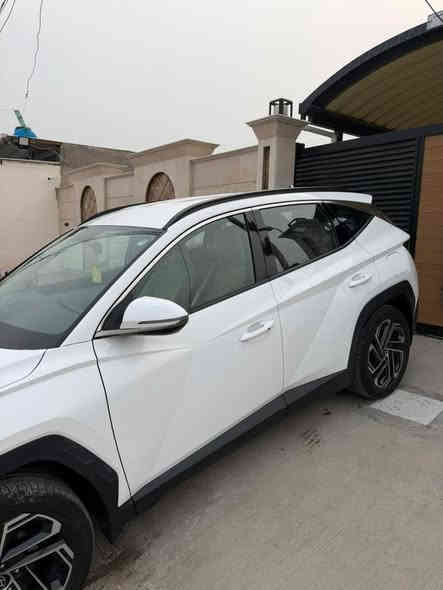 فول مواصفات عدا البانوراما 

شاشة جبيرة متصلة

كشن فول كهرباء 

قطعتين تبريد 

جنطة كهرباء 

كفالة عامة عدا نص شبر  بل باب موضح بل صور السيارة ماشية 11 الف   

السيارة سعرهة 228 وبيهة مجال 

مكلف بل نشر 

مكان السيارة المدائن 

للاتصال ***********

***********
