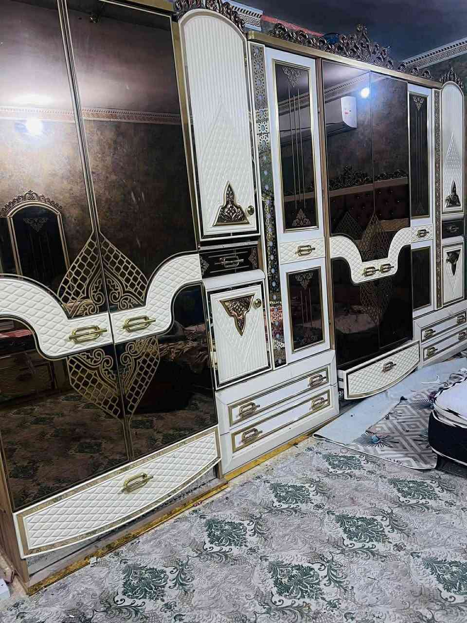 غرفه تركية نظافة 90%
السعر مليون وربع بية مجال 
مكلف بالنشر
لاستفسار اكثر ***********

