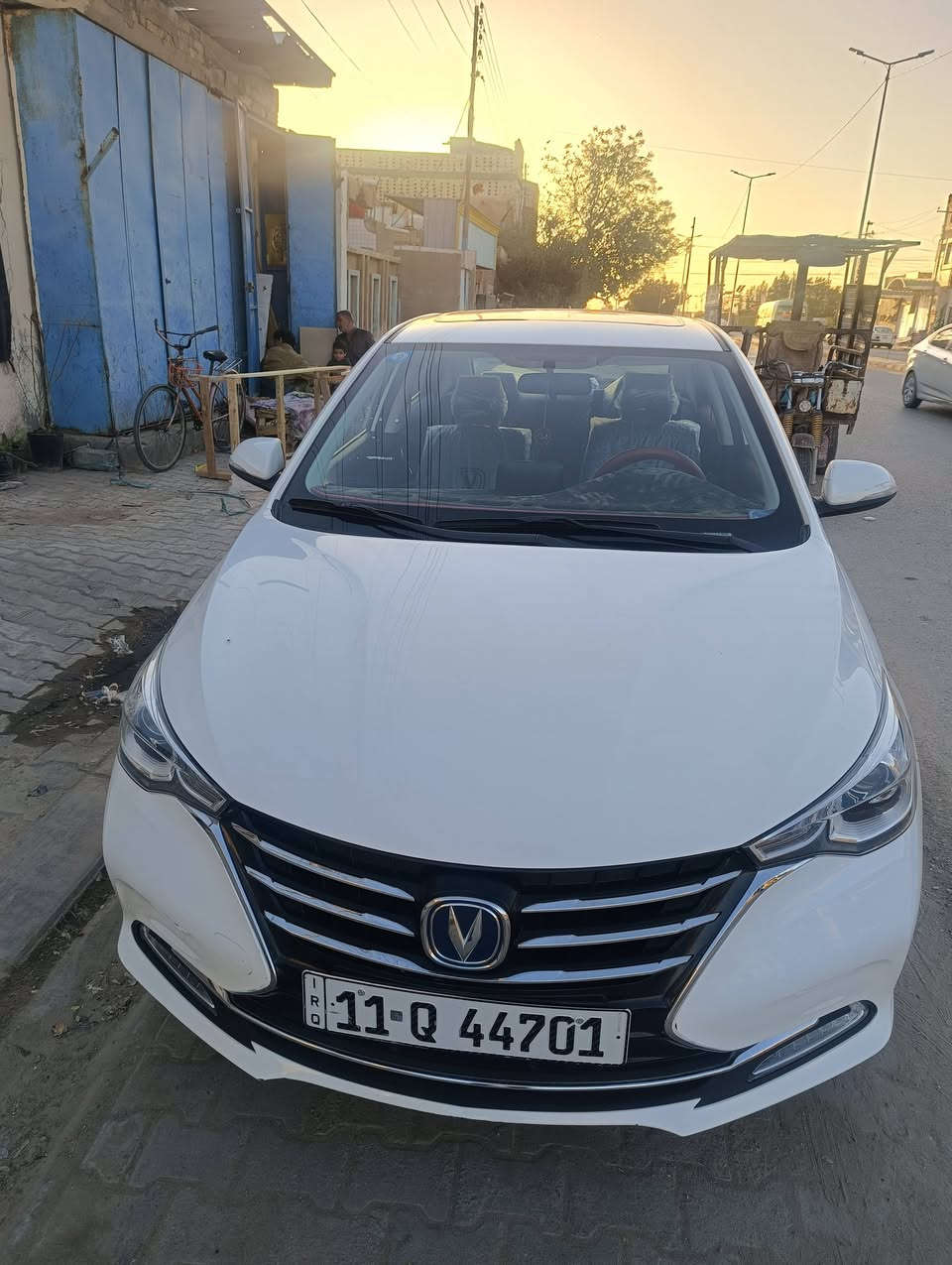 شانجان ال سفن موديل 25 
حره بعدهي بل ضمان 
ماشيه 18 ألف فول مواصفات ما عده البصمه معروفه مميزاته 
رقم بغداد مكاني نجف 
السعر 100 موبايل 
***********
