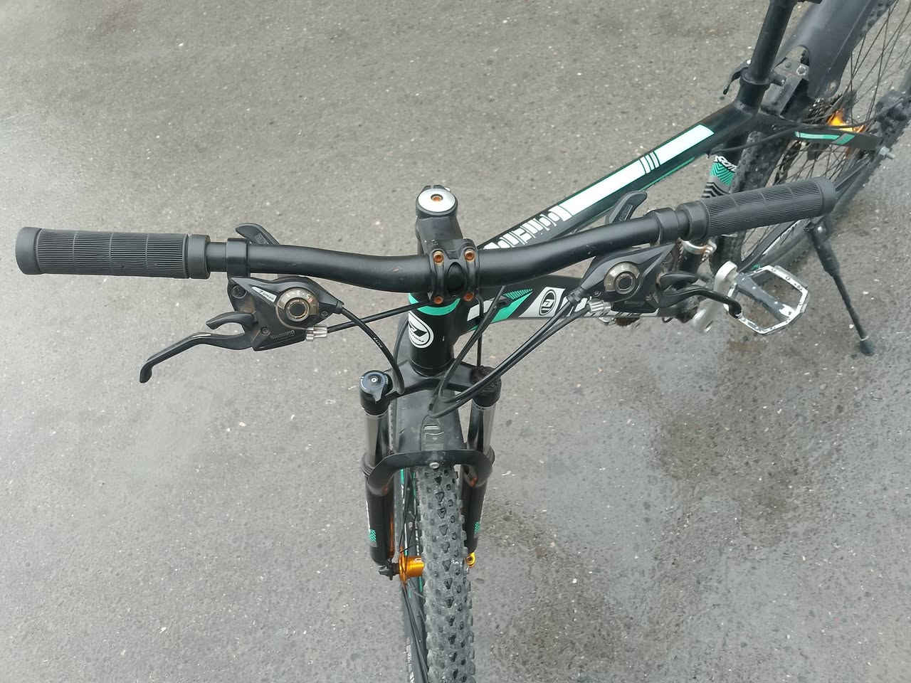 بايسكل جبلي حجم 26 سطابات شغالة كير شغال امامي وخلفي السعر 85وبي مجال مكاني موصل حي القاهره


**إذا كنت صاحب هذا الإعلان وتريد حذفه لأي سبب، رجاءا أرسل رسالة إلى الدعم الفني**