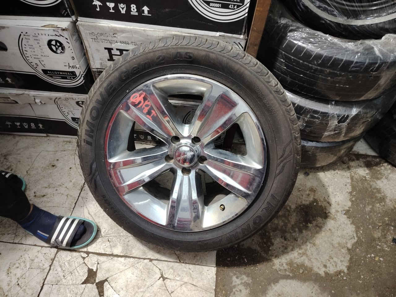 السلام عليكم
تخم ويل sxtحجم ١٨ بي تخم كبات نيكل وحساس كامل  وتخم تاير نص عمر مال حاوية شباب مامشدود بالعراق
للبيع السعر ٥٠٠ الف مكاني بغداد ***********
