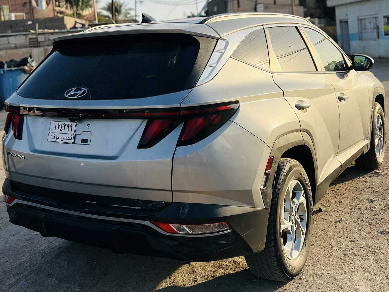 السلام عليكم / للبيع او مراوس حسب القناعة
توسان وارد امريكي موديل 2024 فول موصفات حادث كلش بسيط وبيها سونار

راديترات وتبريد ومروحة بلاديات بوضع الشركة - مواصفات sel

محرك 2500 

كشن كهربائي

بصمة تشغيل  و بصمة ابواب وتشغيل عن بعد

صندوك كهرباء

لايت زينون عالي ناصي 

LED البجم لد نهاري 

اشاير مري

رادار امامي وجانبي وخلفي 

تحديد مسار قيادة آليه

داخل لونين اسود مطعم بيجي

سايد بريك بصمة

اوتو هولد 

مود درايف انظمة قيادة متعدده 

قطعتين تبريد 

شاشة تدعم كار بلي 

كامرا خلفية دوارة 

تحكمات استيرن وكروز سرعة 

وباقي المواصفات معروفة 

سعرها 185  ورقة

رقم قادسية شهداء


**إذا كنت صاحب هذا الإعلان وتريد حذفه لأي سبب، رجاءا أرسل رسالة إلى الدعم الفني**