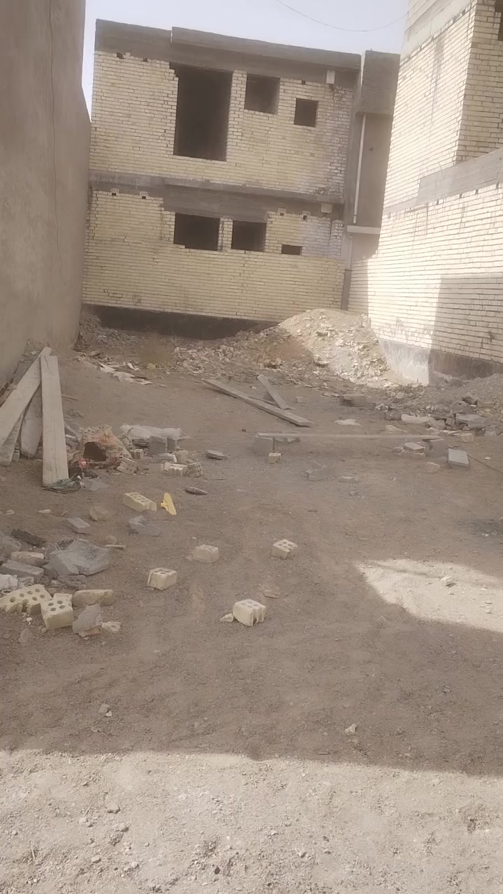 قطعه أرض للبيع طابو صرف المساحه ١٥٠م
تقاطع الساده منطقه الحكيم ثالث قطعه عن الشارع خدمات وبناء كامل تفاصيل تواصل ع رقم ***********
