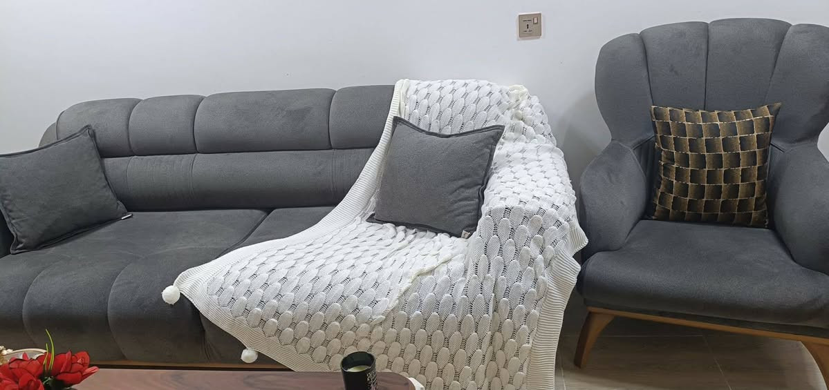 تخم للبيع موديل جديد/لل استفسار راسلو خاص


**إذا كنت صاحب هذا الإعلان وتريد حذفه لأي سبب، رجاءا أرسل رسالة إلى الدعم الفني**