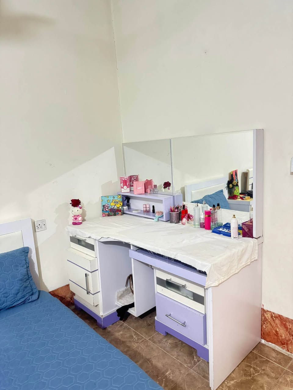 غرفه نوم جديده مو مستخدم أربيل, العراق


**إذا كنت صاحب هذا الإعلان وتريد حذفه لأي سبب، رجاءا أرسل رسالة إلى الدعم الفني**