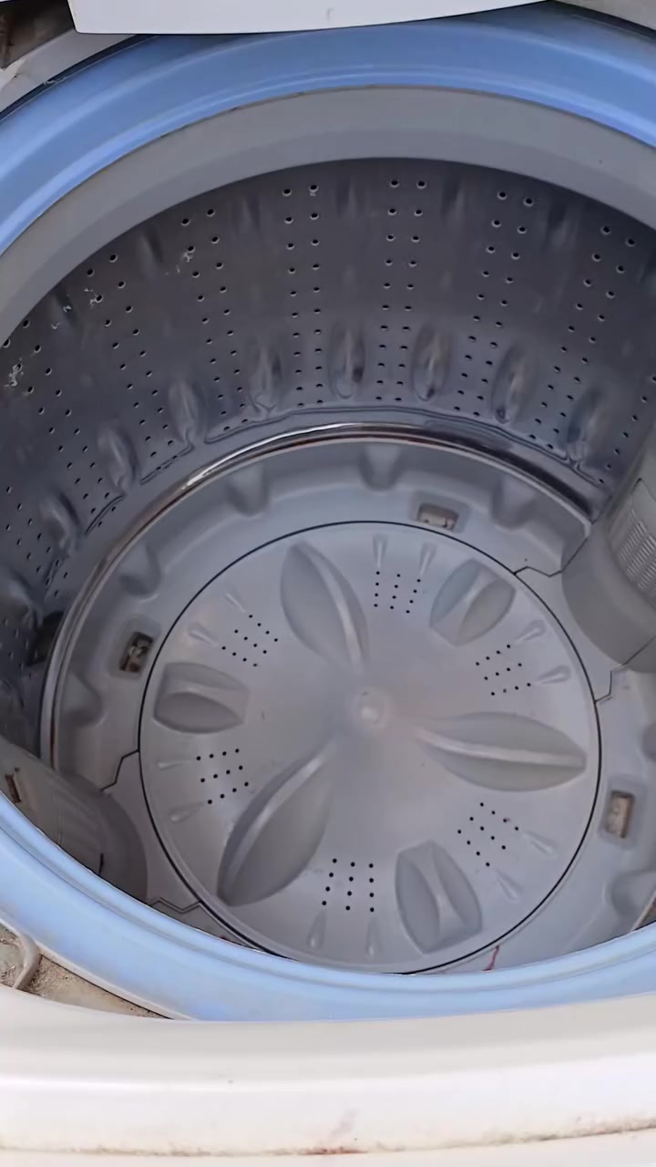 للبيع غساله اوتماتيك شغاله  نضيفه
سعره ١٥٠وبيه مجال لشراي


**إذا كنت صاحب هذا الإعلان وتريد حذفه لأي سبب، رجاءا أرسل رسالة إلى الدعم الفني**