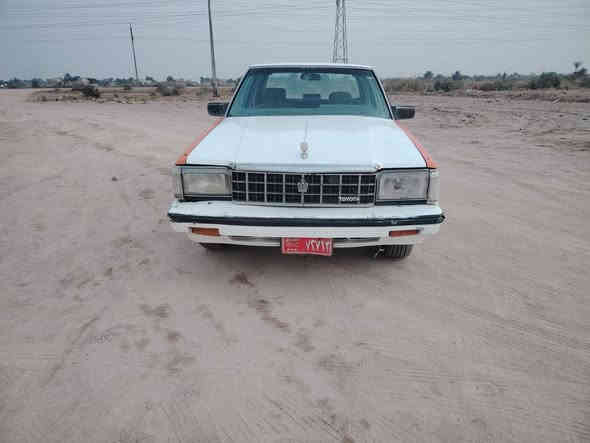 سوبر 85 تكسي عندي بيه وكاله عامه حاضر للوكاله والمداور حداديه نضيفه تخم تاير نضيف كهربائيات كله شغاله مكينه وكير ففتي جدد سياره حلوه وجاهزه السعر 18 بيه مجال للشراي او مراوس حسب القناعه مكاني شطره ***********
