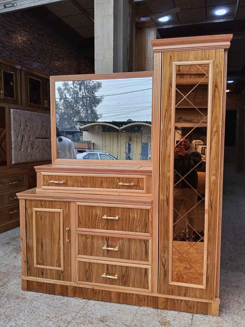 #بالتقسيط_بالتقسيط # #اقساط_مريحه_جدا 

آلَفُخِآمًةّ لَلَآثًآثً آلَرَآقَيّ
غرفة خمس ابواب ملحق  📢
صاج خمسه ملم دوشمة حسب الطلب 🗄
صبغ حراري جكليتي 🔥
 مراية برونزي مع مساعد هدية🎁 
يتوفر البيع بل #أقساط والبيع #نقدا 
للاستفسار/***********/***********/***********
