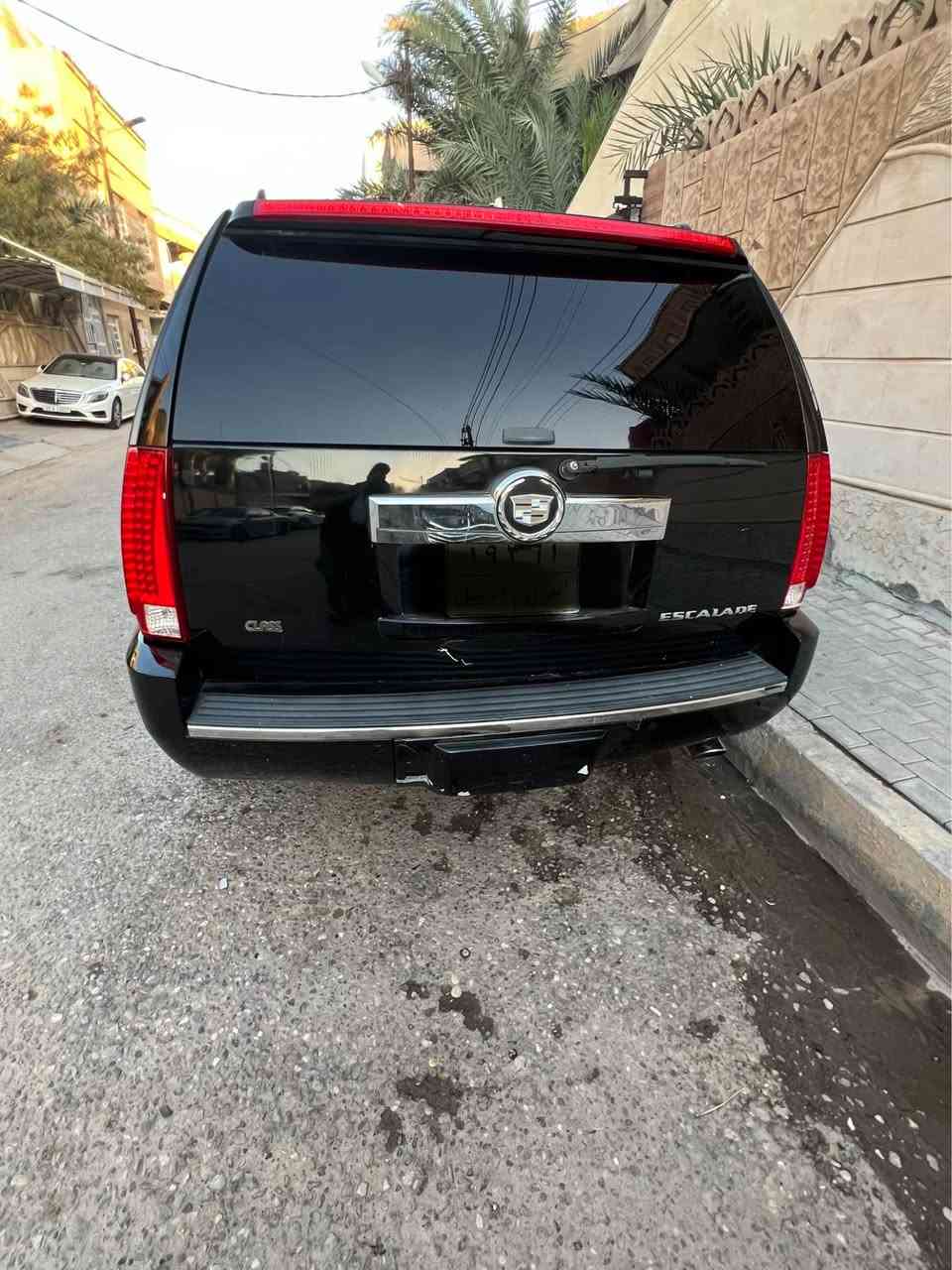 السلام وعليكم 
ادوات ادوات ادوات 
كاديلك سكاليد موديل ٢٠٠٩ فول مواصفات خليجية دواخل بيجي  مكصوصة جنطة مشتغليهة شغل درجة اولى مال جناي امس طلعت من الصناعية السيارة حلوى واحلى من الصور للستفسار تصال على *********** ما متواجد عل فيس ولا واتساب فقط تصال البصرة, العراق
