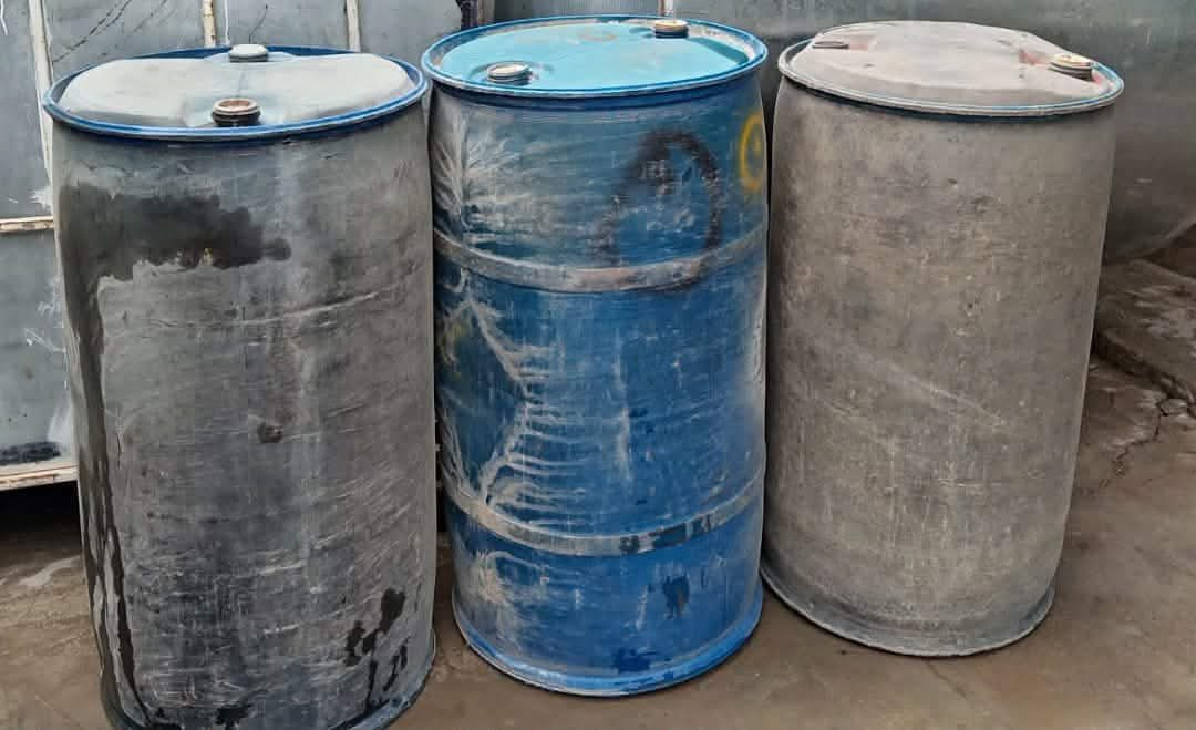 اغراض للبيع  كلمن وسعر الاستفسار جنجه مال كيا حمل دبال قماره السعر 150 للأتصال على الرقم يوجد واتساب ***********
