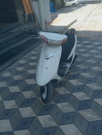 عصفوريه رياضي سلف وهندر شلعه معدل كهربائيات كلها شغاله السعر ٣٠٠ وبيها...
