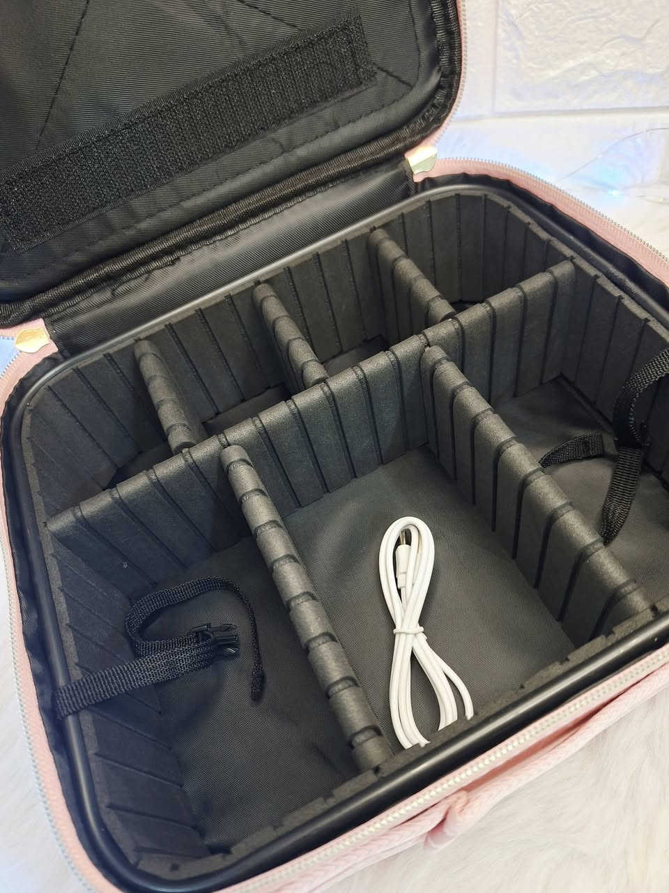 جنطه مكياج مع اضاءة ع اول تم ٢٠


**إذا كنت صاحب هذا الإعلان وتريد حذفه لأي سبب، رجاءا أرسل رسالة إلى الدعم الفني**