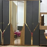 غرفه • نظيفه • للبيع