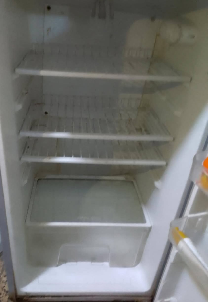 السلام عليكم ثلاجه 10 قدم للبيع السعر 150 وبيه مجال العنوان بغداد جسر ديالى القديم


**إذا كنت صاحب هذا الإعلان وتريد حذفه لأي سبب، رجاءا أرسل رسالة إلى الدعم الفني**
