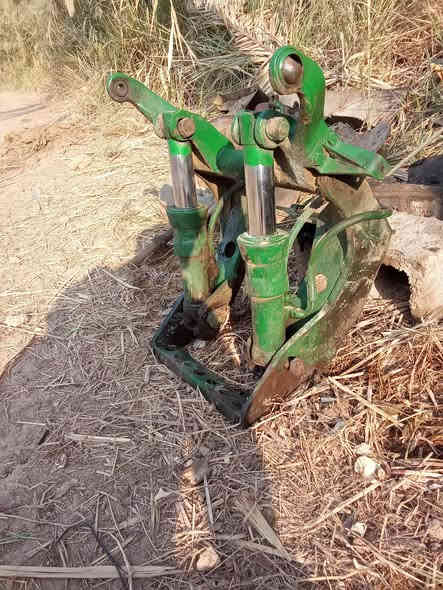 السلام عليكم جكات يطالي مال هودرليك البيع ***********واسط عزيزيه
