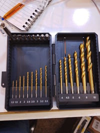 سيت برينه اصلي شرط ب15الف فقط للحجز مراسلة الصفحه او واتساب  077461663...