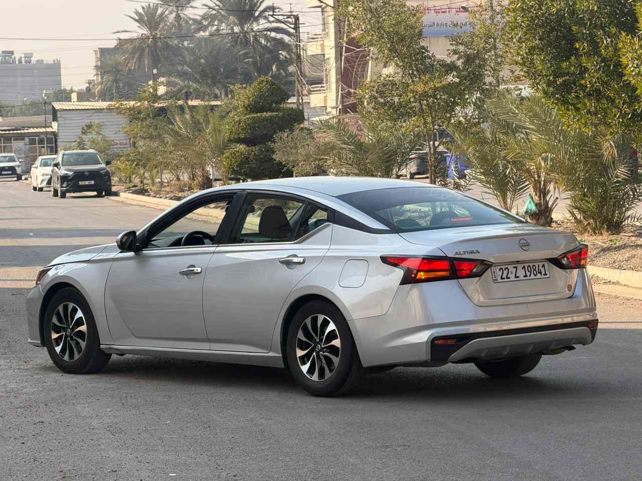 --
للتواصل عالرقم اسفل المنشور -او واتساب
نيسان التيما 2023 
مرقم اربيل هزه وفحص وترقيم جديد 
السيارة وارد امريكي ضررها كلش بسيط
طرف جاملغ طرف البنيد فقط
بدون ايرباك بدون دواخل
. - مواصفات  
مكينة 2500
شاشة تدعم كار بلي 
رادار امامي جانبي خلفي
حساس خلفي 
ويل كب كروم
فول تحكم استيرن 
بوب بصمه
تشغيل بصمة و تشغيل عن بعد
كامرا خلفية دوارة
لايت زينون عالي ناصي
لد نهاري بك لايت لد 
وباقي المواصفات معروفة
بغداد - حي الجهاد الاطباء  
***********   
واتساب او الاتصال
جميع الايرباكات سليمة
سعرها 165
