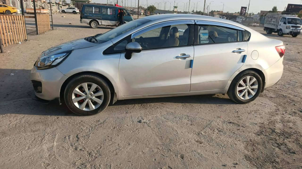 سلام عليكم موديل ٢٠١٤
كيا ريو
كير محرك صدر تاير تبريد خير من الله السياره جاهزه ع أخير 
حباية  شاشة تحكمات مري 
لايت عالي ناصي 
١٦٠٠مكينة
سياره بدون صبغ أثر جراد ٥ قطع ابيعلك حزام
مكاني المحمودية
فقط بيع 
الاستفسار ***********
السعر٦٨
