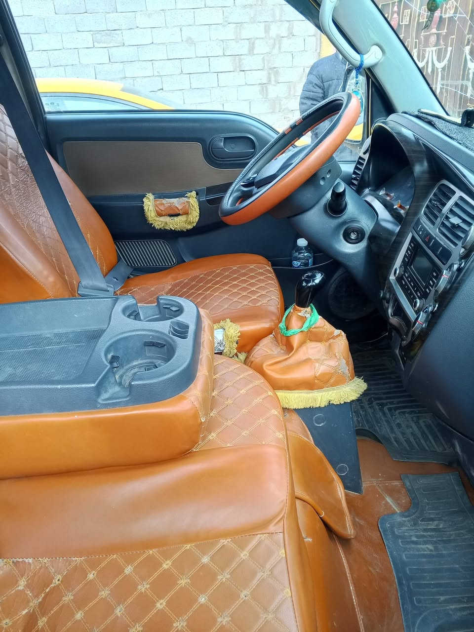 سلام عليكم 
سياره للبيع 2018 السنويه صاقطه  رقم بغداد مكفوله من كلشي ماعدا باب السايق رش صبغ كد شبرين  السعر 120 وبيها مجال 
ملاحظه المحجر مو ياها  العنوان بغداد منطقة السعاده 
***********
