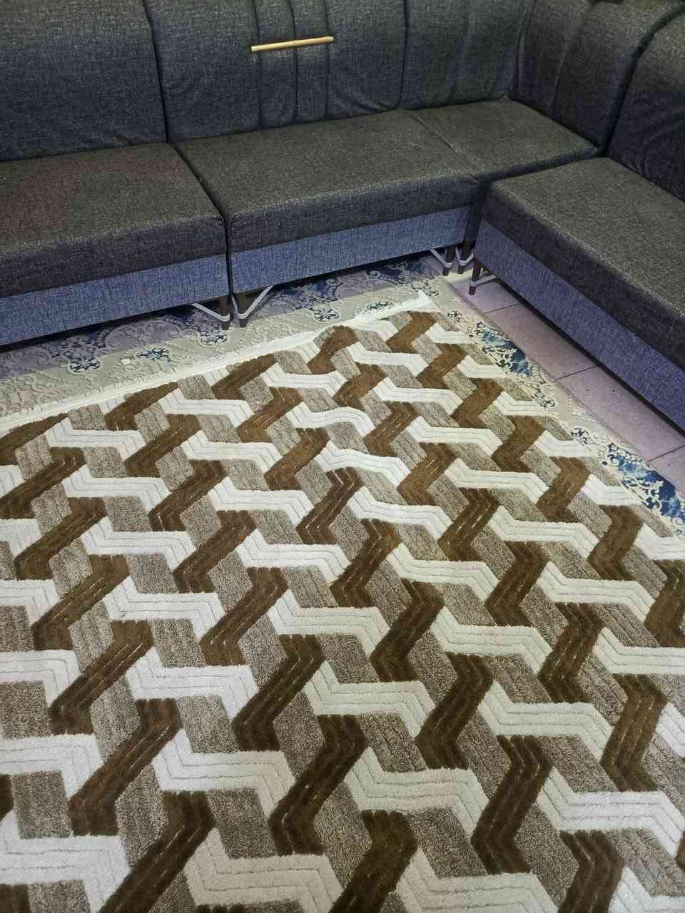 اسلام عليكم ديوان 11مقعد جديد غير مستعمل تسكام الثكيل كله بلوك اسود وسفنج مميز اولا  مكاني حله نادر الثانيه عله الخدمي ***********واتساب
