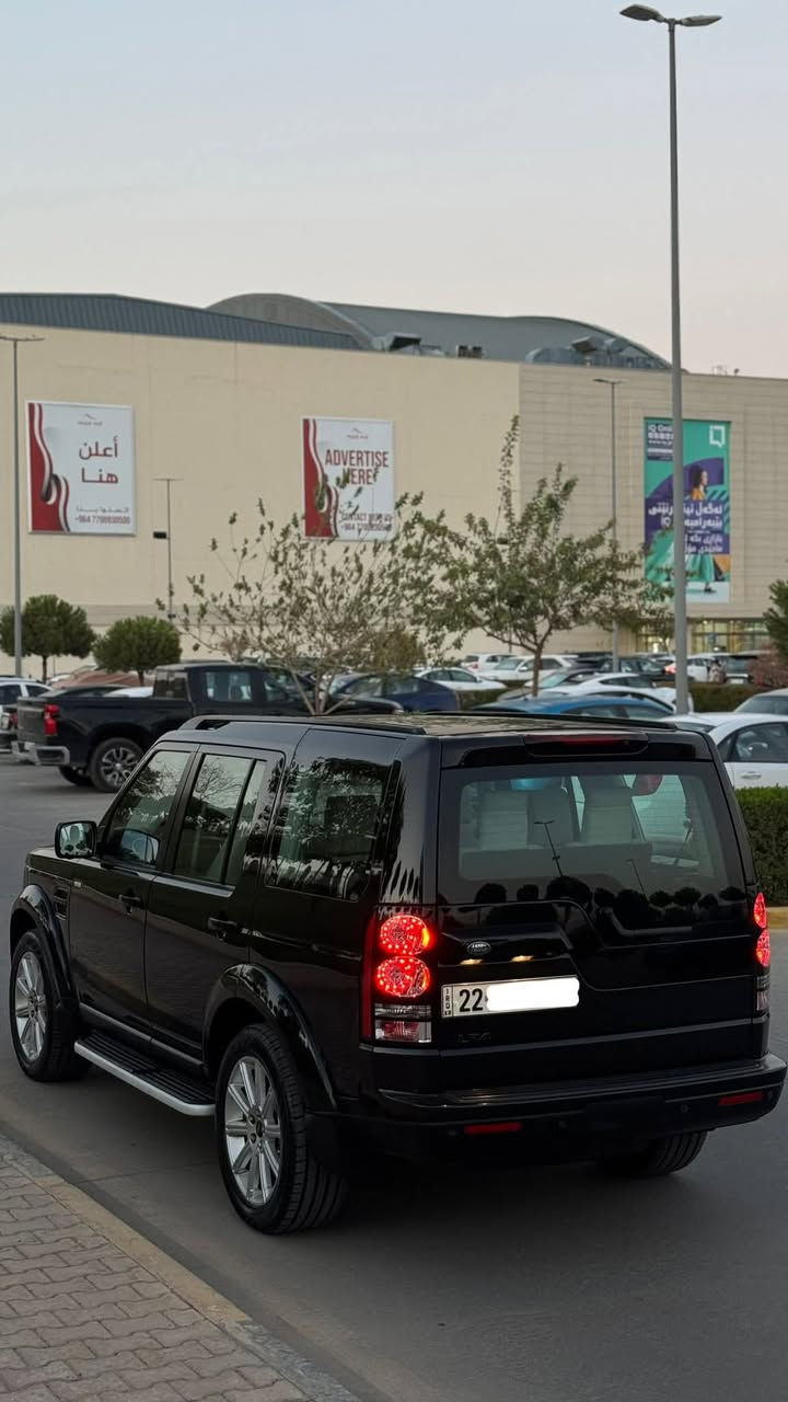 🚘 لاند روفر سبورت 2011
وارد خليجي – سفرة شركة سردار – زِمان دولي – بصمتين موجود
 
سيارة نظيفة جداً، استخدام راقٍ، تجمع بين الفخامة البريطانية والأداء القوي، جاهزة للفحص والاستخدام بدون أي مصاريف.
🔹 المواصفات:
▪️ سنة الصنع: 2011
▪️ اللون: أسود
▪️ بدون صبغ – هيكل أصلي
▪️ أوتوماتيك والمحرك بكفالة عامة – ضمان كامل
▪️ دفع رباعي 4×4 دبل أكسل
▪️ محرك 8 سلندر بنزين مرغوب (بدون سوبر وبدون تيربو)
▪️ داخلية جلد أبيض
▪️ ثلاجة
▪️ شاشة وسطية + نظام ملاحة GPS
▪️ 5 كاميرات
▪️ نظام صوت Harman Kardon
▪️ سقف بانوراما زجاج مع 3 سلايد
▪️ أنظمة أمان متكاملة (ABS – Airbags – Traction & Stability)
·  📍 رقم شمالي أربيل
·  🪑 الجوبلسات شغّالة بالكامل
·  ❄️ التبريد ثلج
فتح الأبواب بالبصمة (5 بصمات مفعّلة)
▪️ إطارات جديدة
▪️ الحالة العامة: ناعمة جداً – لا تشكو من أي خلل فني
💰 السعر: 145
📍 الموقع: السليمانية
📞 للتواصل:
***********
***********
