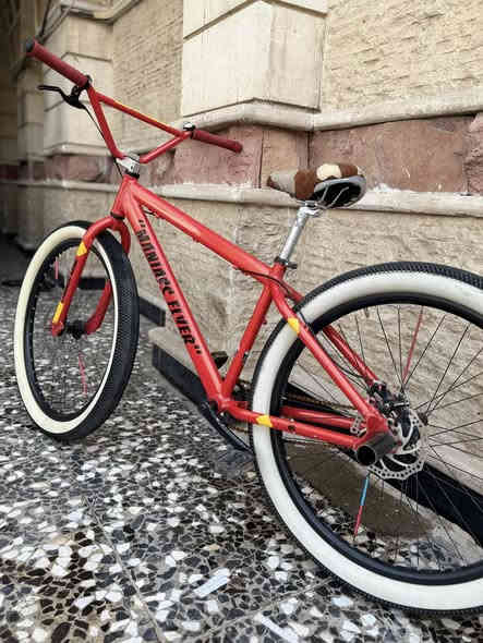 سلام عليكم باسكل ستعراض لبيع سعر95قفل مكاني بغداد جديدة تصل***********
