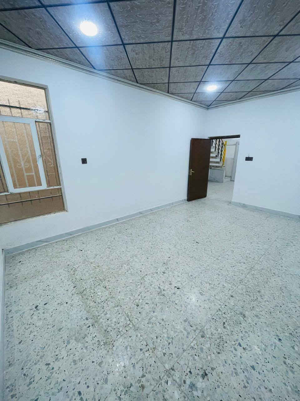 بيت للبيع مساحه 125 متر طابو صرف
حي ميسان قطاع 31 شارع 10 قرب بريد

غرفه وصاله ومطبخ واستقبال 

وصحيات داخليه وخارجيه ومكشوفات
السعر 140 مليون 

( بيع او مراوس 100متر حديث) 

استفسار اومراجعة مكتب الخالدي

عنوان المكتب حي ميسان شارع كيات قرب تقاطع بوريات 

او الاتصال على الرقم ***********
او الاتصال على الرقم ‏‪0781 539 0982‬‏

ادخل على الرابط التالي واطلع على عروض حي ميسان

https://www.facebook.com/groups/392370572858358/?ref=share_group_link
