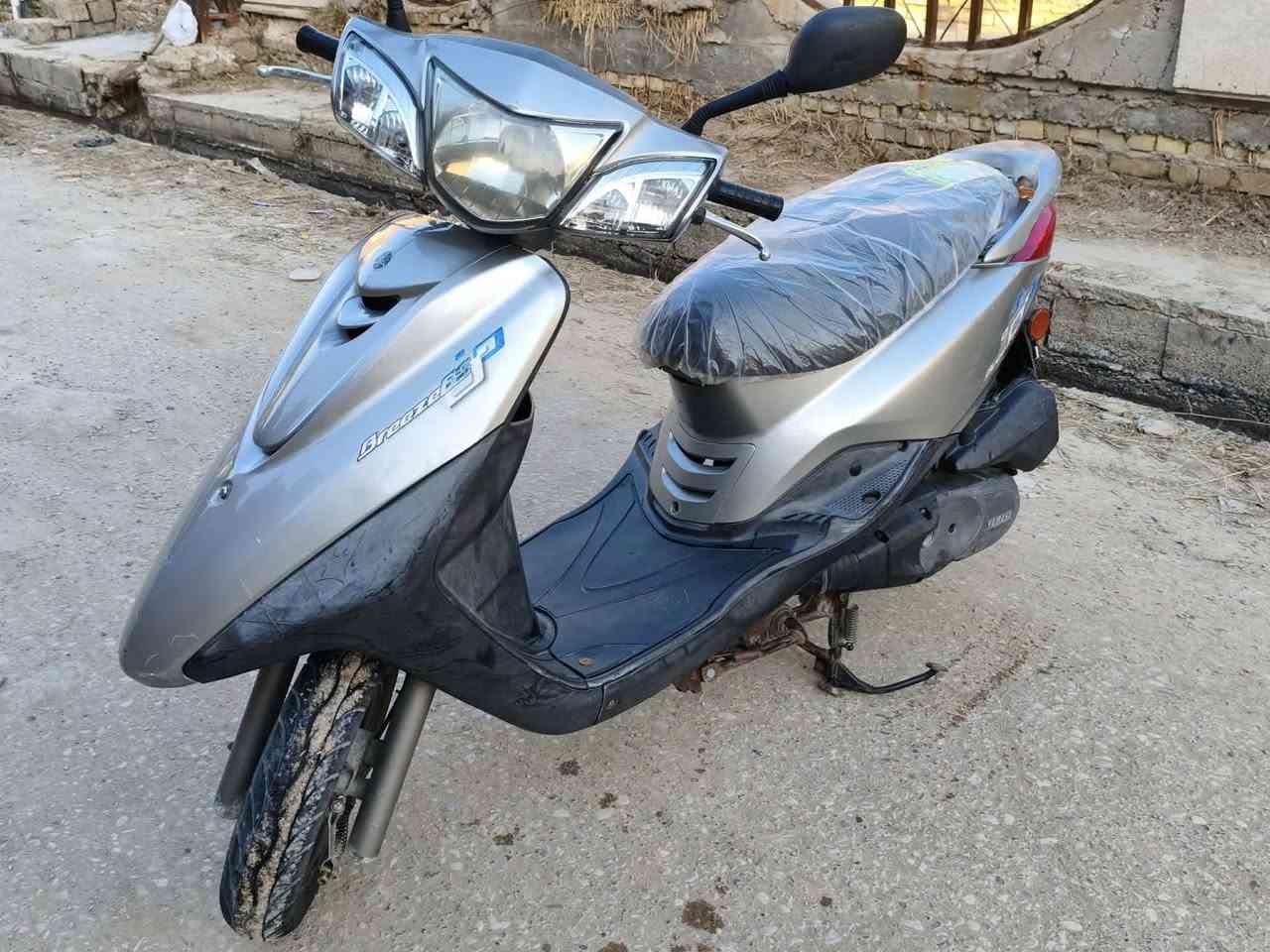 سلام عليكم دراجه بريس ببغاء لبيع دراجه نضيفه سعر مليون 300 كفاله عامه العنوان ذي قار قضاء الرفاعي وهاذا ***********
