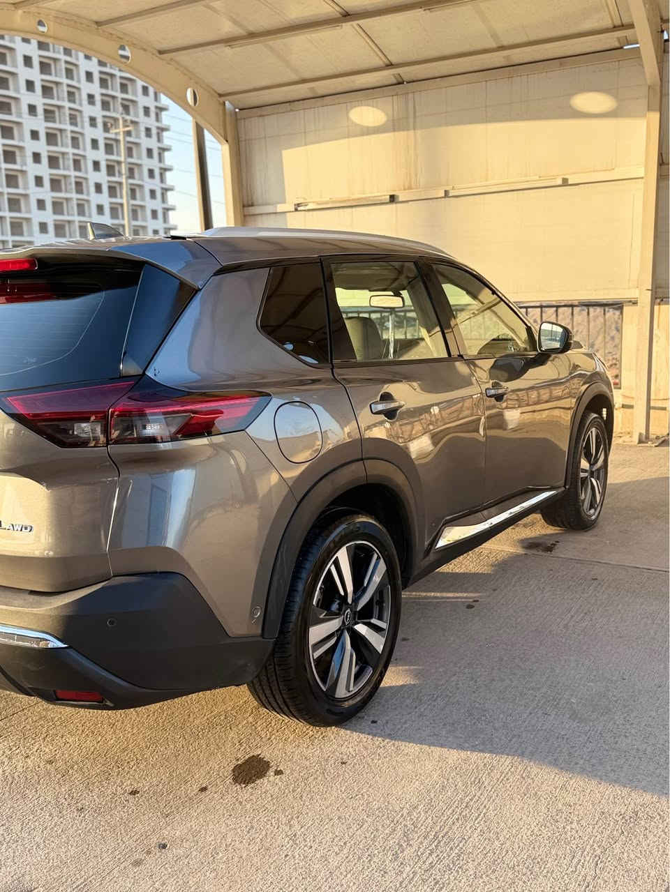 نيسان روج 2023 SL AWD 
محرك 3 سلندر 1.5T
سيارة صبغ عام بجم و خلف كبس ايرباك فقي البردات طاك بشرط كير و محرك انطيك ياه 
بشر التحويل او الوكالة انطيك ياه 
سعره 126 ورقه قفله عليه غرامه 6 ورقات صافي 120 ورقه هذا رقم الشاصي
5n1bt3cb7pc787449
ملاحظة السيارة اثناء الترقيم مسوين له پنته من كورمرك

نيسان روج 2023 SL AWD
مكينه 3 بستن 1.5 تيربو
سياره كه بوياغ عامه بيش و بشتي كبسه ايرباك تنها شانه كان ته قيه به شرتي كير و ميكنه ده فروشم 
نرخي 126 ورقه قفلي تي 6 ورقه غرامه ي له سه ر صافي 120 
رقم شاصي 5n1bt3cb7pc787449

تيبيني سياره كه پنته كرايه بو زانياري أربيل, العراق


**إذا كنت صاحب هذا الإعلان وتريد حذفه لأي سبب، رجاءا أرسل رسالة إلى الدعم الفني**