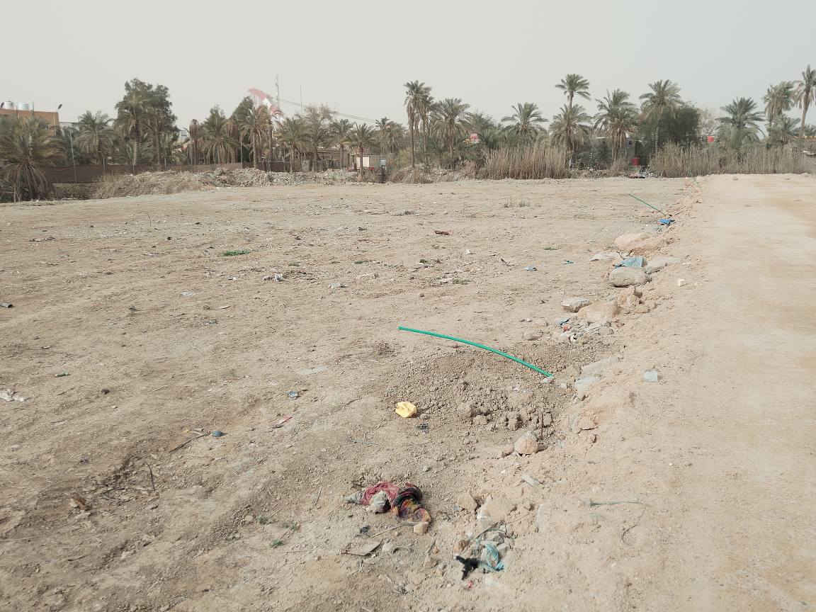 سلام عليكم ***********
قطع اراضي للبيع المساحة 200متر
نوع العقار طابوعراقي زراعي
كل الخدمات متوفر ماء كهرباء 
العنوان ابي الخصيب جامع الشهيد شارع ابولهب تبعدعن الشارع العام السايدين400متر تقريبا 
السعر65مليون وبي مجال 
للاستفسار *********** البصرة, العراق
