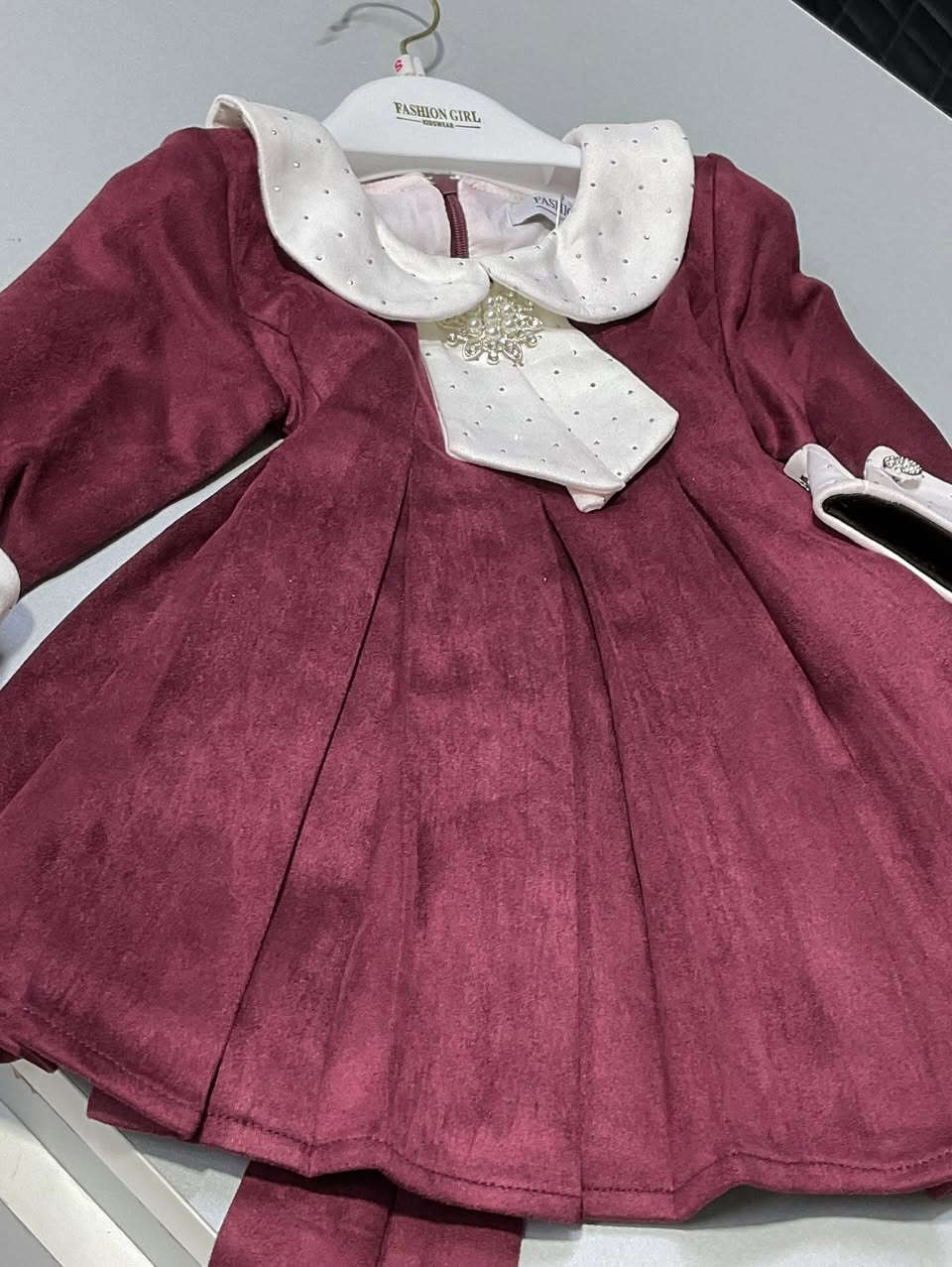 👶✨ وصلت أحدث فساتين الأطفال حصرياً في مجمع دارين!
الراحة والأناقة يجتمعان في تصاميم عصرية وألوان مبهجة تناسب كل ذوق 💕

🩵 خامات ناعمة عالية الجودة
🩷 ألوان مريحة وموديلات حديثة

خلي طفلك يواكب الموضة براحة وأناقة مع مجمع دارين 💫

📍 زورونا في مجمع دارين  أو تواصلوا معنا عبر الرسائل للطلب
#دارين #تراكات_اطفال #ازياء_اطفال #ستايل_اطفال #موضة_اطفال

⸻⁩


**إذا كنت صاحب هذا الإعلان وتريد حذفه لأي سبب، رجاءا أرسل رسالة إلى الدعم الفني**