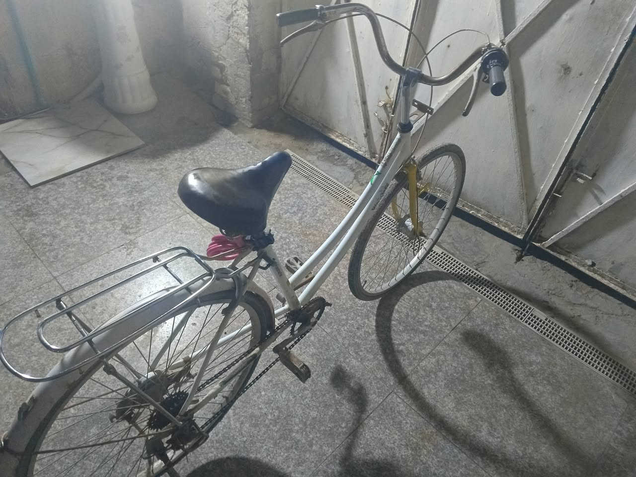 بايسكل للبيع حجم 26
المكان ناصريه مركز 
باقي التفاصيل على الخاص


**إذا كنت صاحب هذا الإعلان وتريد حذفه لأي سبب، رجاءا أرسل رسالة إلى الدعم الفني**