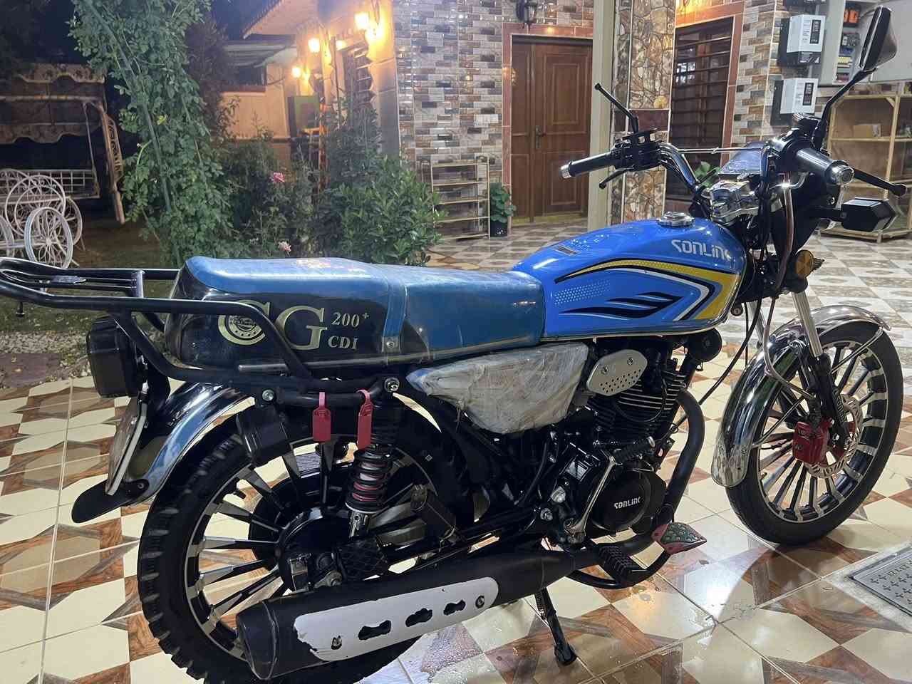 سيفان موديل 25
محرك200cc مكفول

كهربائيات شغاله 

دراجه نضيفه خير من الله 

مكاني ديالى شهربان مقدادية 

هـ***********
