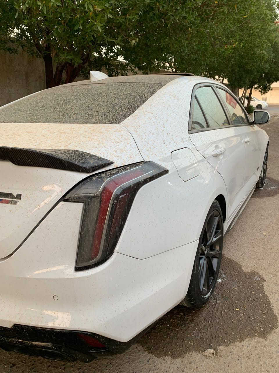 كاديلاك ct4 فائه الV
مكينه اربعه سلندر 2700 
صوت رياضي بلادي فصله بلاديه. 
حادث من امريكا ربع جاملاغ ودعاميه خلفيه وقبق جنطه مبدل بلادي السياره بعده بحاله الوكاله ماشيه 62000ميل 
سعره 22500$
مكاني بغداد نفق الشرطه *********** بغداد, العراق
