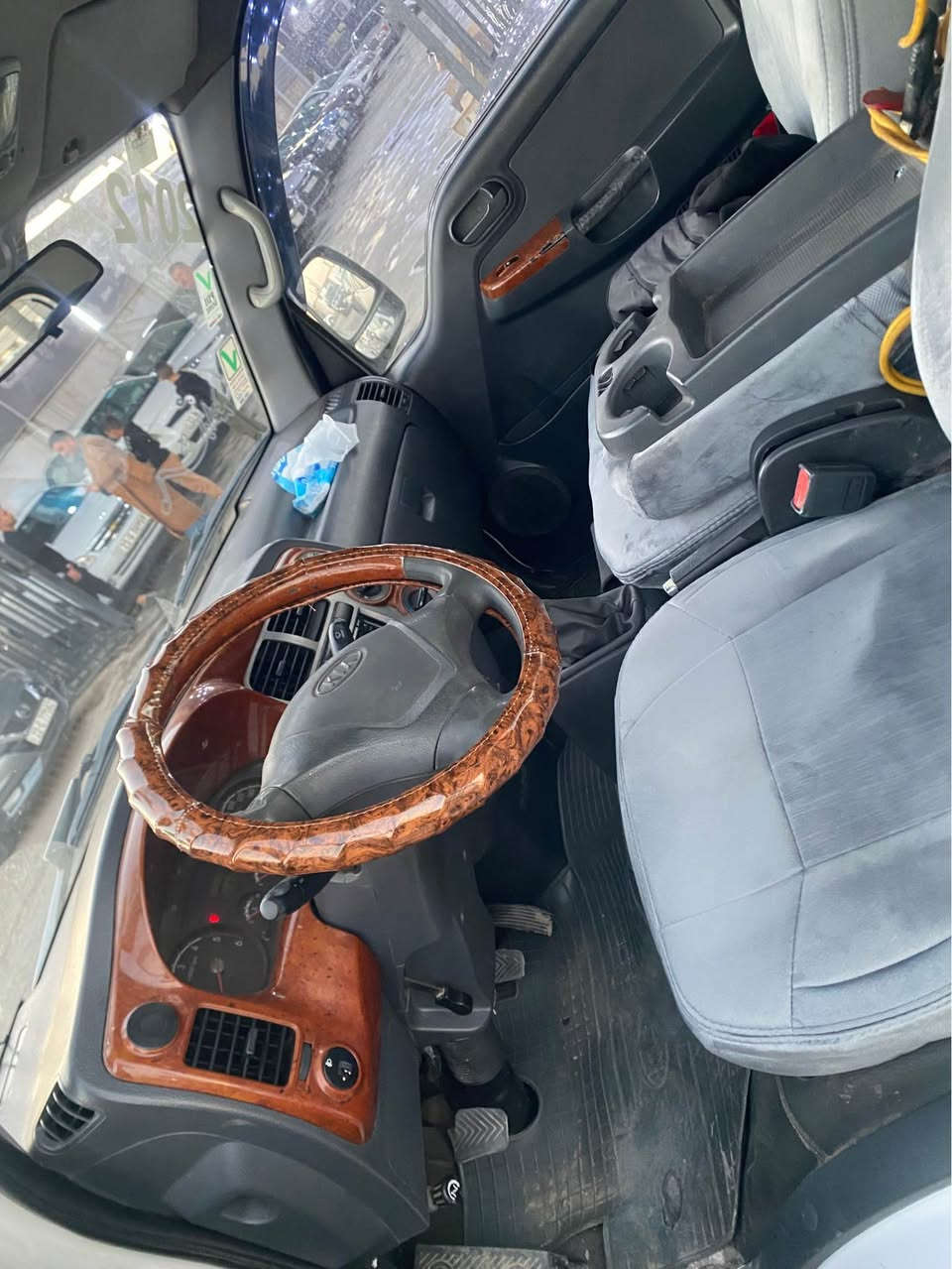 كيه للبيع موديل 2012 سياره بدون صبغ وبدون ضرر محرك بيها بخار تبريد شغال سياره فحل قماره تايرات نضيف خلفي 14 يعني مال حمل سياره جاهز للشغل حصه كاز بيها مكان سياره كركوك الي شراي يخابر    (***********) سعر 117 ورقه بيها مجال كركوك, العراق
