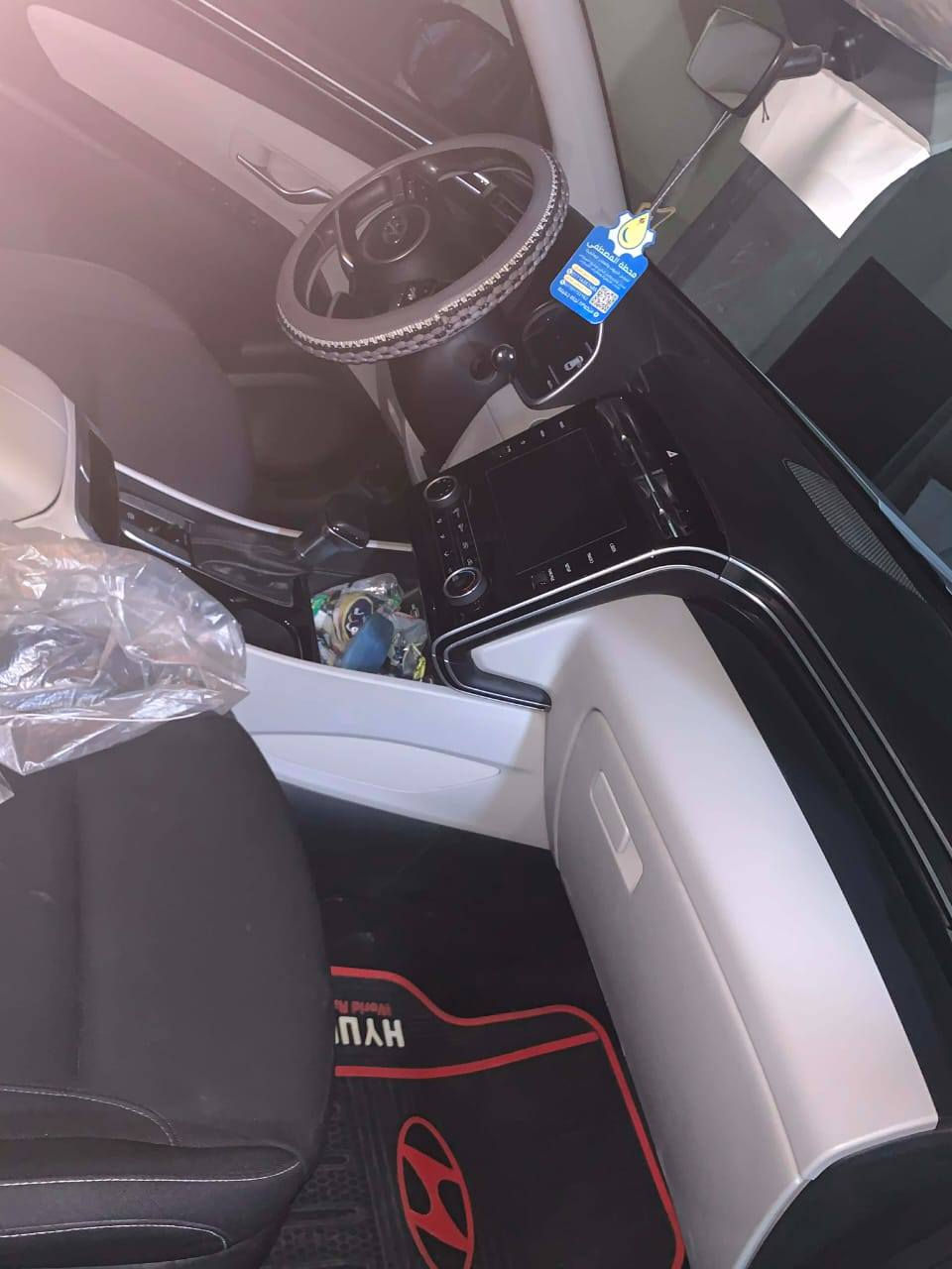 توسان البيع خليجي 2023  كامل مواصفات ماعده لفتحه مكفوله كفاله عامه رقم بغداد نكليزي ماشيه 24 ميل ***********
