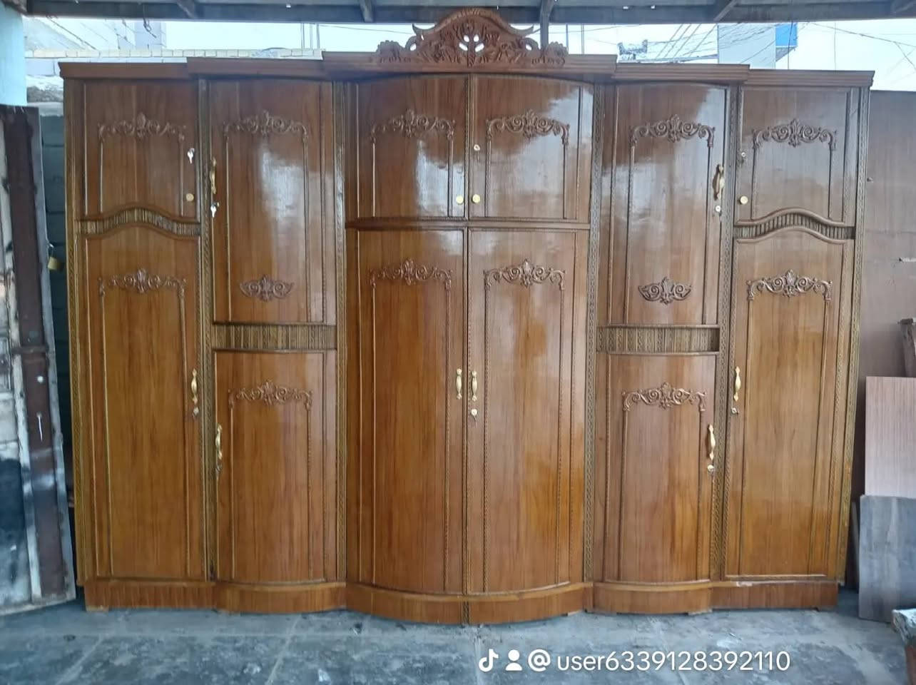 سلام عليكم كنتور 6باب ملحق تزكام ظهر جرجوبه يدات سويجات جدد لسعر خاص اكو خدمه توصيل بكروه رقم الهاتف *********** 🚚
