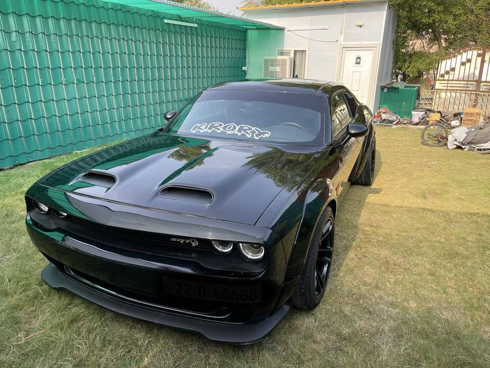 سلام عليكم جالنجر rtموديل 2016 خليجي فول رقم اربيل بسمي هزه جديده ماشيه 85 كير مكينه مكفولات بيها صبغ الجاملغ الخلفي وجاملغ الامامي الاستفسار على ***********السعر 158
