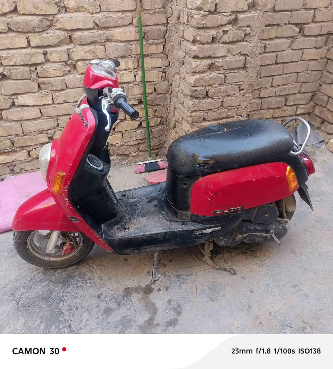 السلام عليكم درجه بوليس للبيع  بس الدرجة يرادله تجفيت بس  السعر ٤٠٠الف بيه مجال قليل العنوان دوره ابودشير ***********
