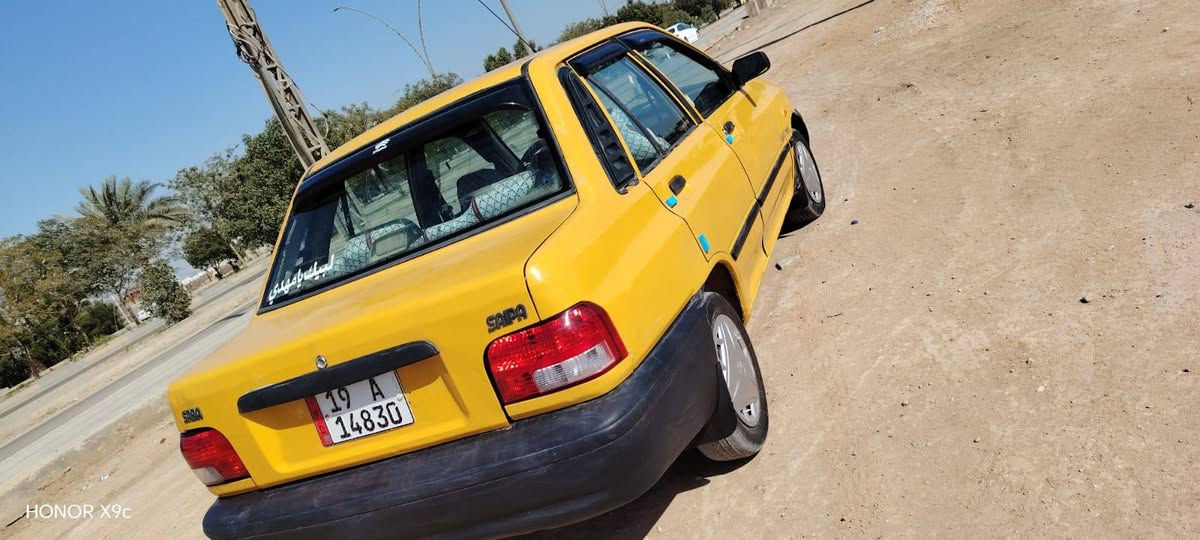 سلام عليكم سايبه للبيع موديل 2010 مكينه وكير جدد كهربائيات شغاله رقم كربلاء انكليزي مصفرة هيئه وغرامات تحويل مباشر سنوية لل 29 السياره جديده ومال جناي وحلى من الصور شرط سيارة لاضربه ولاتبديل سيارة نضيفه وخير من الله سياره جديده 
السعر 23 ورقه وبيها مجال بسيط حك الجيه العنوان كربلاء ***********
