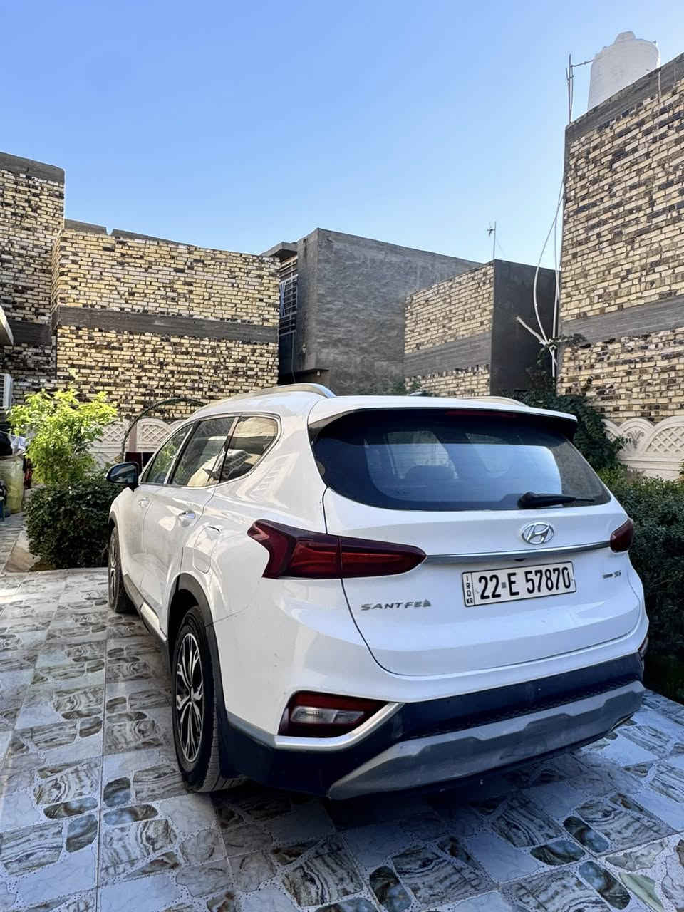 سلام عليكم (اقره منشور قبل متتصل ) 
سنتافيا ٢٠١٩ وارد خليجي 
ماشية 112 الف 
فول مواصفات واحد على واحد 
٦سلندر 
٧راكب 
بصمة 
بانوراما 
فور ويل 
كشنات جلد وكهرباء 
سايد بريك كهرباء 
٤ انظمة قيادة 
دفلوك مرتفعات 
زنون بلادي 
حادث سياره بيه جاملغ امامي وبنيد مبدلات نفس لون اصليات  بدون ئي ظرر داخلي 
الجاملغ الخلفي مصبوغ 
 للعلم اكو تكشيرات بسياره    
انصبغ عله كد التكشير للستفسار 
*********** 
السعر :- 153 
العنوان :- حله شارع 60
