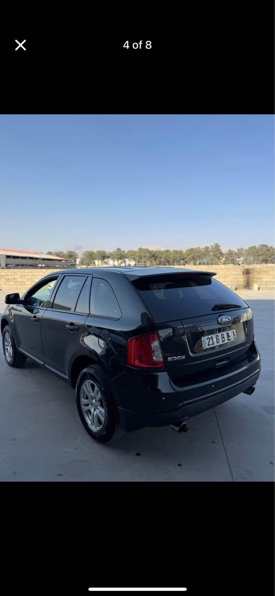 فۆرد ئیدج
2011 SE 
بێ بۆیاخە چەن شوێنێک ساردی هەیە
سەنەوی هەتا 2030 
فەحس و هەزەی نوێیە
یەك دینار مەسرەفی تێدا نیە
شاشە گەورەوکوشن ساردو گەرم 
سەنەوی تازەیە 
گێڕومەکینە بە شەرت
غازێكی ایتاڵی دەرەجە یەكم بۆ بەستاوە
 
‎109$
***********
*********** أربيل, العراق
